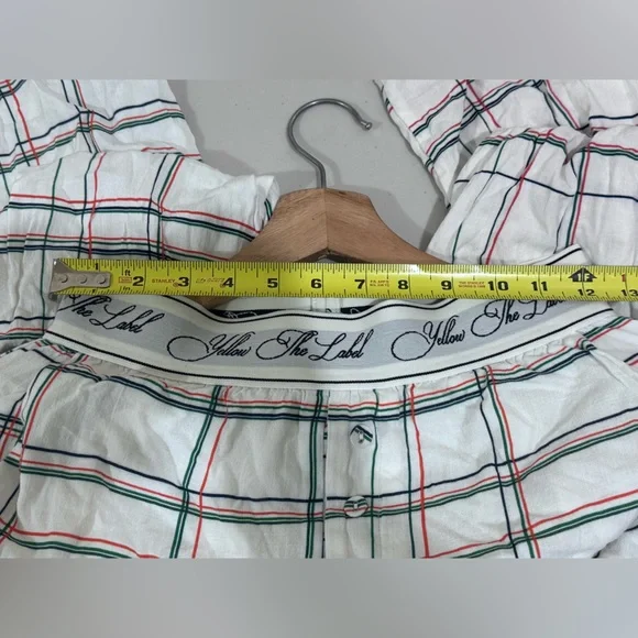 YLLW Chic Plaid Women's Trousers in White and Black - Picture 6 of 7